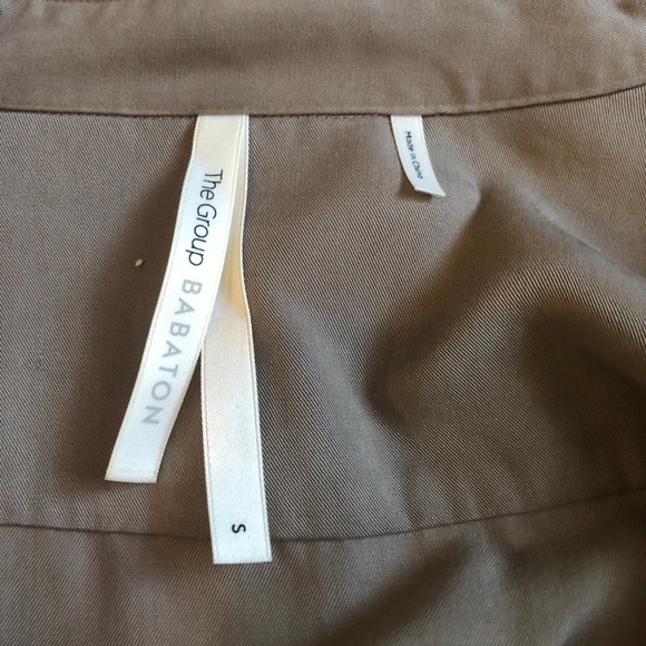 Aritzia button down - Picture 2 of 3